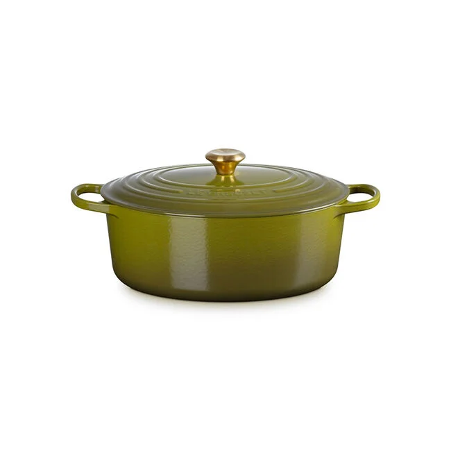 Le Creuset Signature Enameled Cast Iron Oval Dutch Oven, 8-Quart