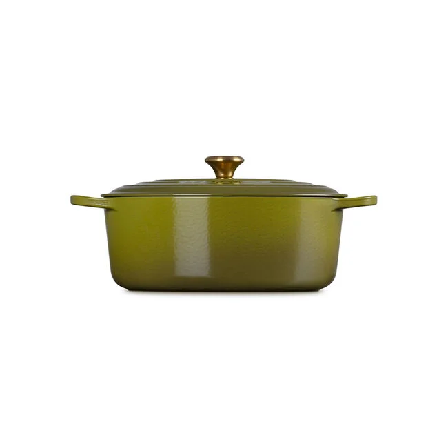 Le Creuset Signature Enameled Cast Iron Oval Dutch Oven, 8-Quart